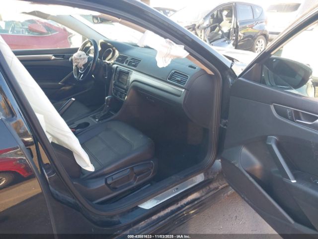 2016 VOLKSWAGEN PASSAT 1VWAS7A35GC065061 Photo 4