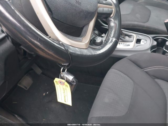 2015 JEEP CHEROKEE 1C4PJMCS4FW558388 Photo 10