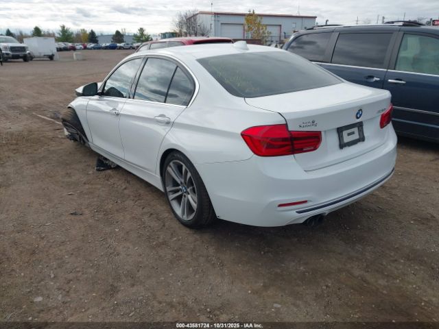 2018 BMW 330I WBA8B9G5XJNU96090 Photo 2