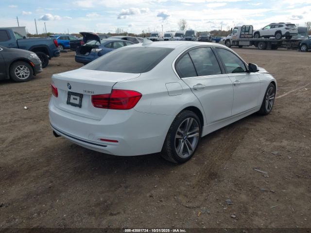 2018 BMW 330I WBA8B9G5XJNU96090 Photo 3