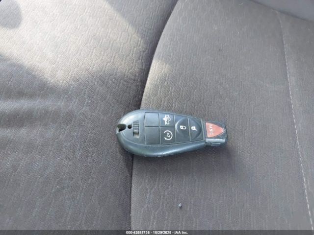 2018 RAM 1500 1C6RR6FG7JS201850 Photo 10