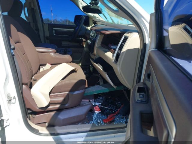 2018 RAM 1500 1C6RR6FG7JS201850 Photo 4