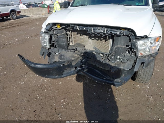 Продажа на аукционе авто 2022 Ram 1500 Classic Tradesman  4x2 6'4 Box, vin: 1C6RR6FG1NS229603, номер лота: 43581746