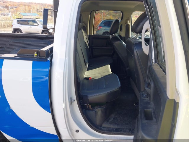 Продажа на аукционе авто 2022 Ram 1500 Classic Tradesman  4x2 6'4 Box, vin: 1C6RR6FG1NS229603, номер лота: 43581746
