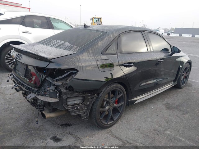 2024 AUDI RS 3 WUAG4DGY8RA900872 Photo 3