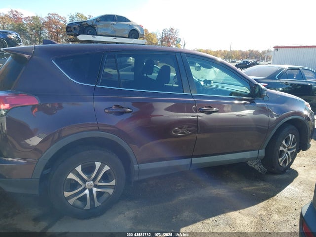 Aukcja sprzedaży 2018 Toyota Rav4 Le, vin: 2T3BFREV1JW842228, numer aukcji: 43581782