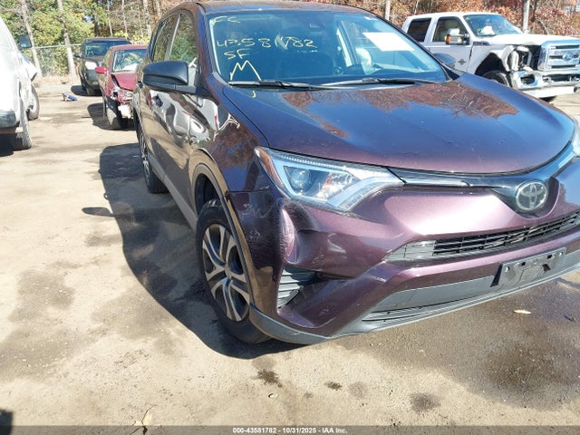 Aukcja sprzedaży 2018 Toyota Rav4 Le, vin: 2T3BFREV1JW842228, numer aukcji: 43581782