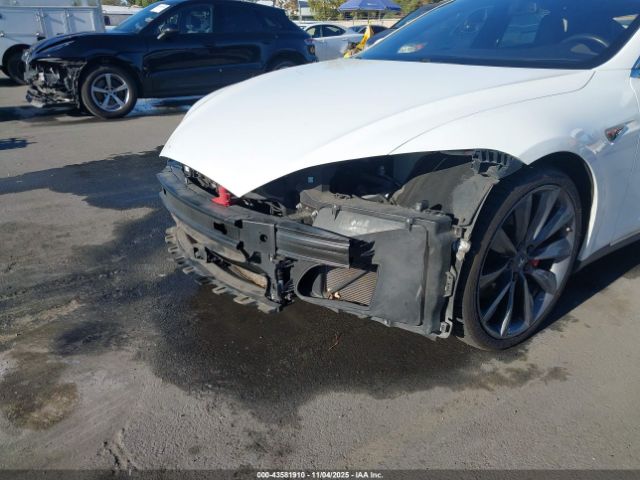 2015 TESLA MODEL S 5YJSA1H46FF094611 Photo 5