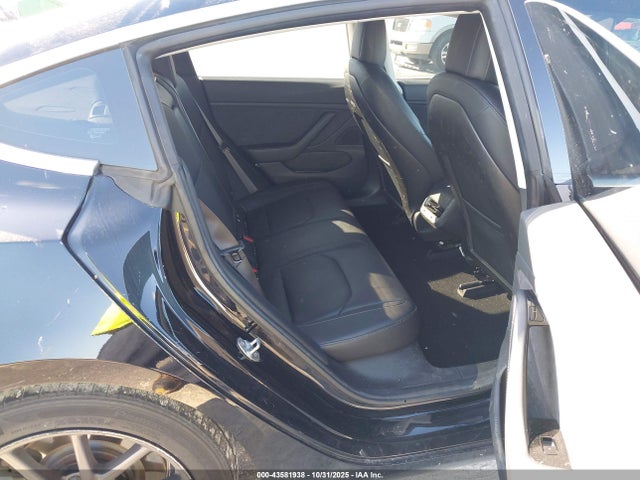2018 TESLA MODEL 3 5YJ3E1EA9JF010079 Photo 7