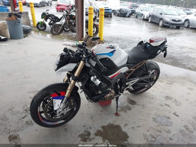 2022 BMW S 1000 WB10E5308N6E37873 Photo 1