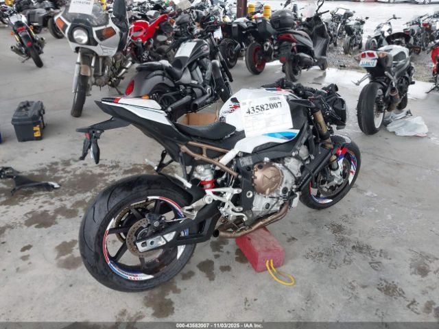 2022 BMW S 1000 WB10E5308N6E37873 Photo 3
