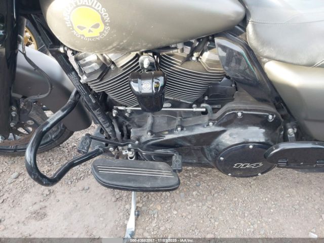 2019 HARLEY-DAVIDSON FLHXS 1HD1KRP18KB679295 Photo 8