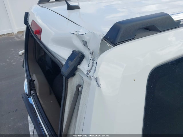 43582192 :رقم المزاد ، 1J4PP5GK6AW104015 vin ، 2010 Jeep Liberty Limited مزاد بيع