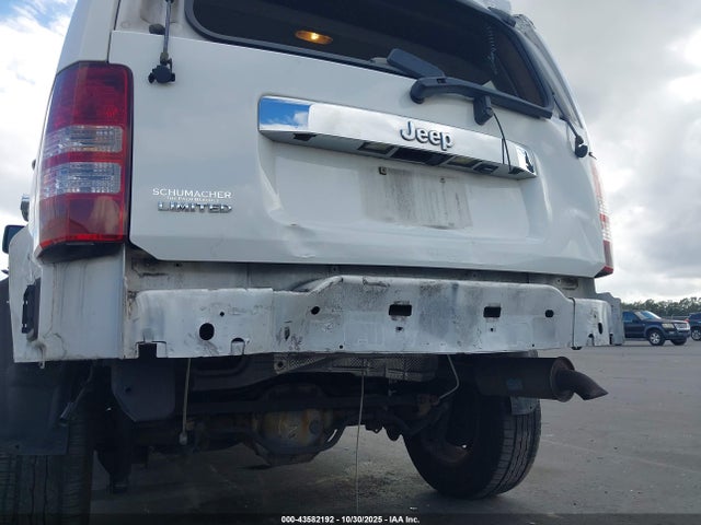 43582192 :رقم المزاد ، 1J4PP5GK6AW104015 vin ، 2010 Jeep Liberty Limited مزاد بيع