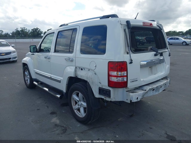 43582192 :رقم المزاد ، 1J4PP5GK6AW104015 vin ، 2010 Jeep Liberty Limited مزاد بيع