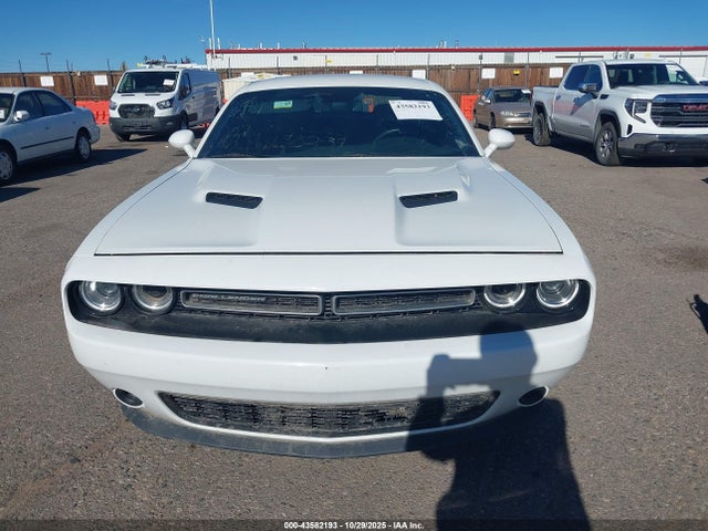 2C3CDZAG8KH677561 Dodge Challenger