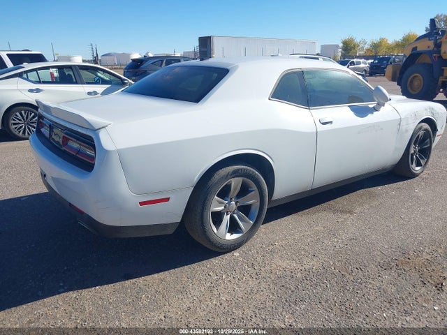 2C3CDZAG8KH677561 Dodge Challenger