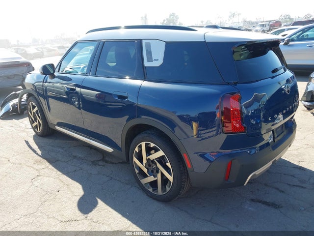 2025 MINI COUNTRYMAN WMZ23GA01S7R90559 Photo 2