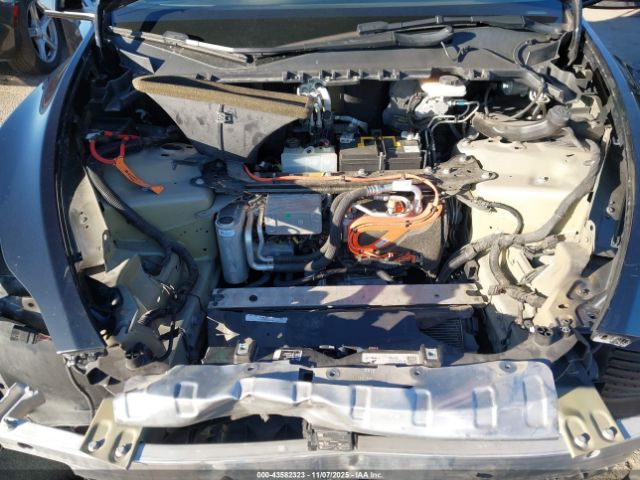 2021 TESLA MODEL Y 5YJYGDEE2MF152332 Photo 9