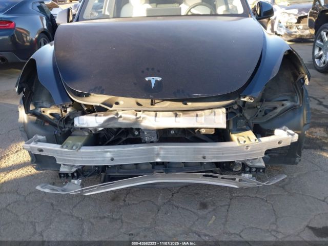 2021 TESLA MODEL Y 5YJYGDEE2MF152332 Photo 5