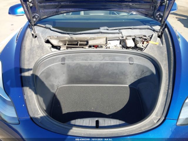 2018 TESLA MODEL 3 5YJ3E1EA7JF032632 Photo 9