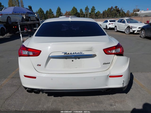 Maserati m156b 2015 ZAM57RTA4F1134079 Image 16