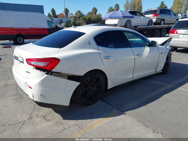 Maserati m156b 2015 ZAM57RTA4F1134079 Image 4
