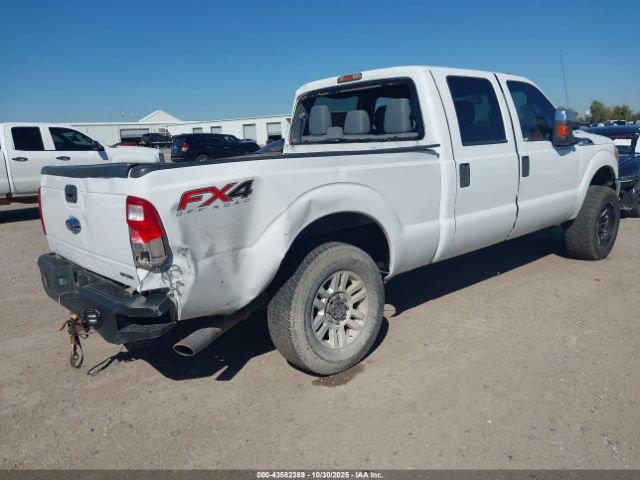 2011 FORD F-250 1FT7W2B6XBEC34971 Photo 3