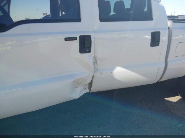 2011 FORD F-250 1FT7W2B6XBEC34971 Photo 5