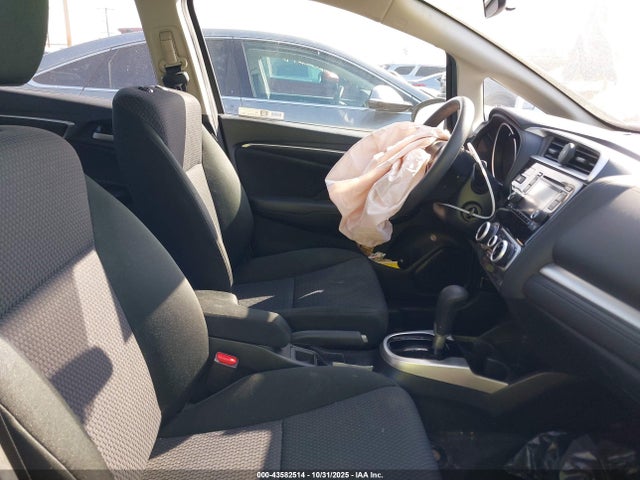 3HGGK5H41KM738887 Honda FIT LX