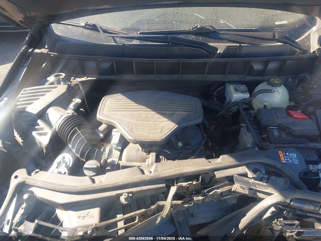 2018 CADILLAC XT5 1GYKNARS3JZ236542 Photo 9