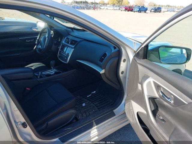 2016 NISSAN ALTIMA 1N4AL3AP8GC200308 Photo 4