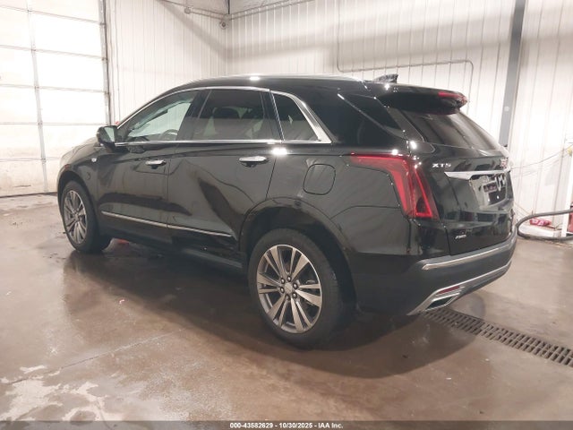 2024 CADILLAC XT5 1GYKNDR49RZ756839 Photo 2