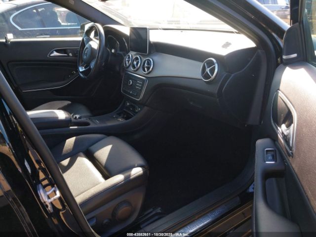 2016 MERCEDES-BENZ GLA 250 WDCTG4EB3GJ193477 Photo 4