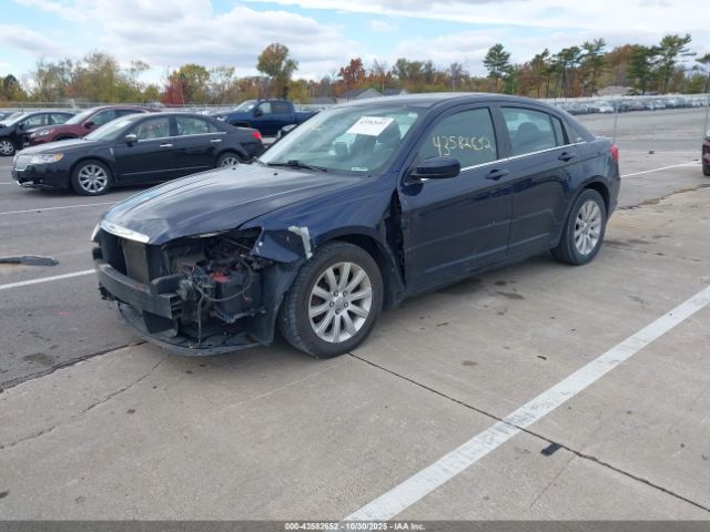 2014 CHRYSLER 200 1C3CCBBB2EN100985 Photo 1