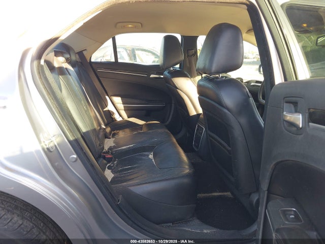 Chrysler 300 Limited 2015 2C3CCAAG7FH807629 Image 8