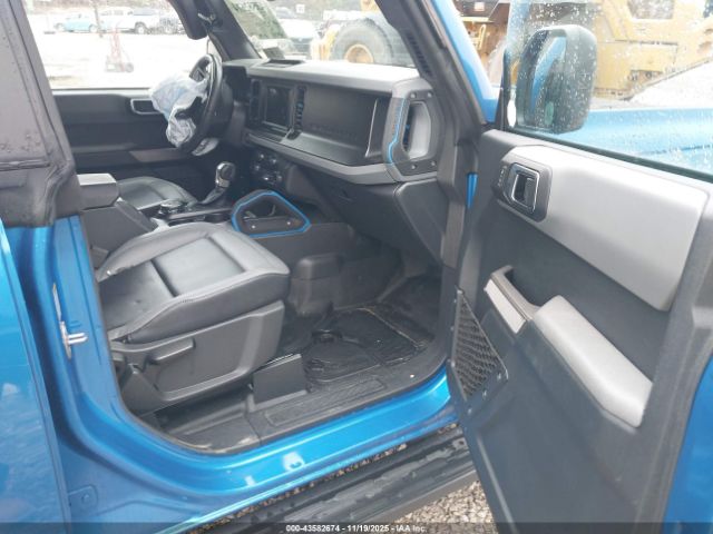 2022 FORD BRONCO 1FMEE5DP5NLB55141 Photo 4