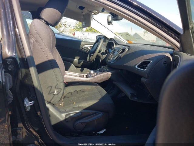 43582775 :رقم المزاد ، 1C3CCCAB1GN132644 vin ، 2016 Chrysler 200 Limited مزاد بيع