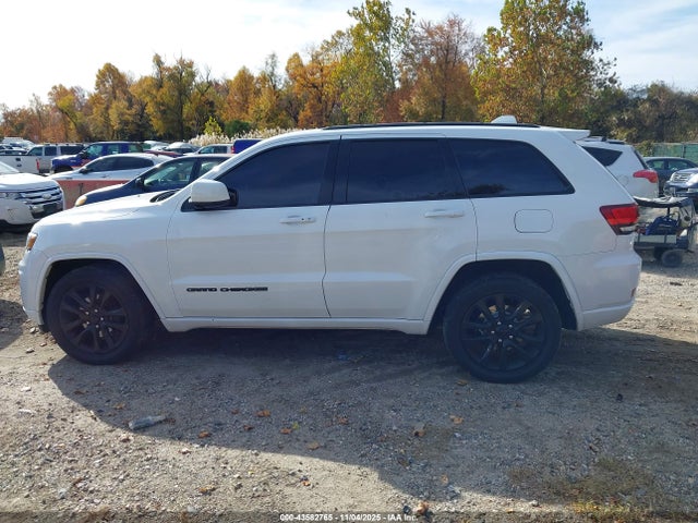 Aukcja sprzedaży 2017 Jeep Grand Cherokee Altitude 4x4, vin: 1C4RJFAG1HC938568, numer aukcji: 43582765