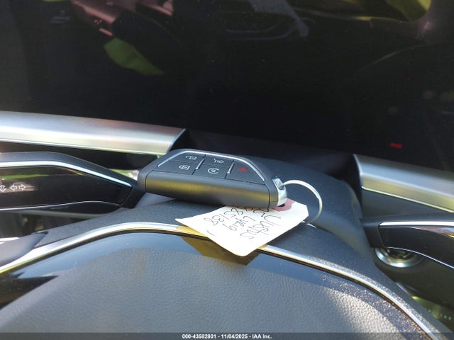 2025 CADILLAC LYRIQ 1GYKPURL9SZ302730 Photo 10