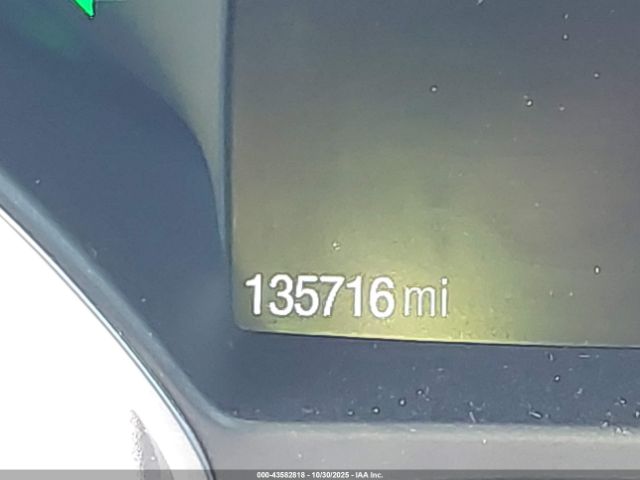 2017 FORD ESCAPE 1FMCU0GD6HUB02011 Photo 6