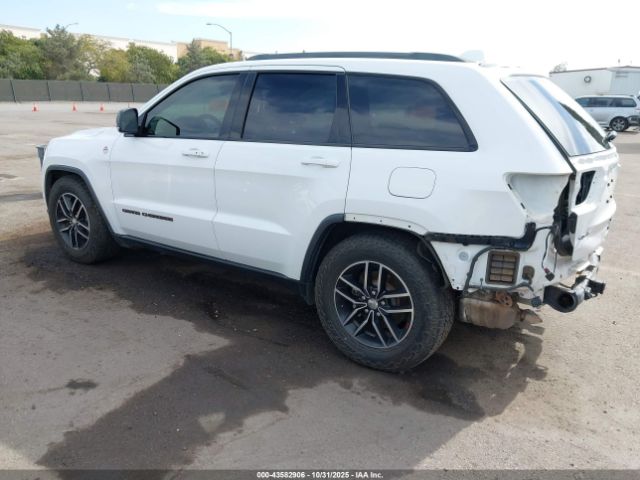 2018 JEEP GRAND CHEROKEE 1C4RJFLG6JC270155 Photo 2