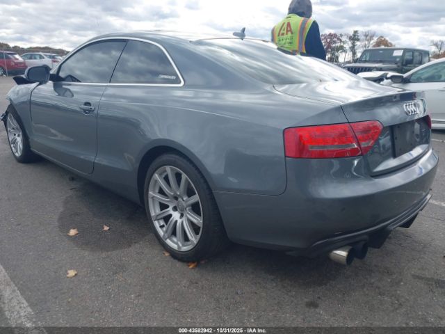 2012 AUDI A5 WAUVFAFR5CA035239 Photo 2