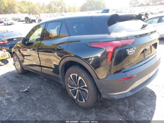 2024 CHEVROLET BLAZER EV 3GNKDBRJ9RS195145 Photo 2