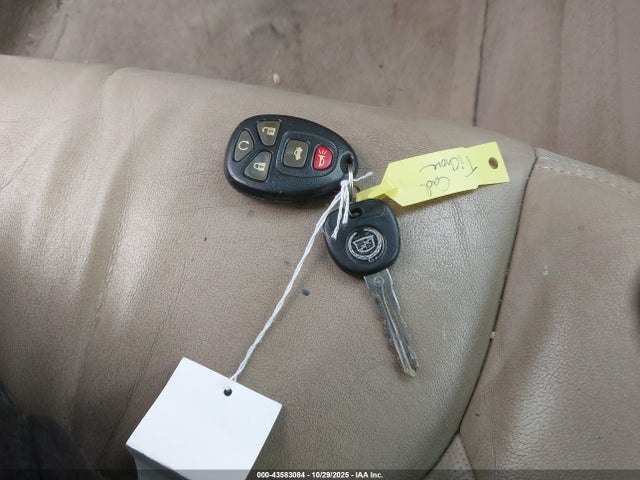 2007 CADILLAC DTS 1G6KD57Y57U121019 Photo 10