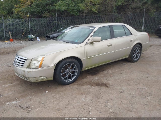 2007 CADILLAC DTS 1G6KD57Y57U121019 Photo 1