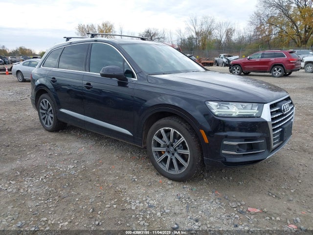 2017 AUDI Q7 WA1LAAF71HD038047 Photo 0