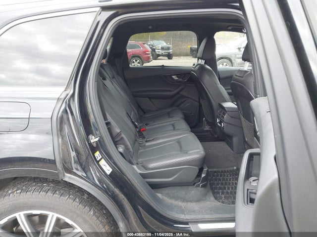 2017 AUDI Q7 WA1LAAF71HD038047 Photo 7