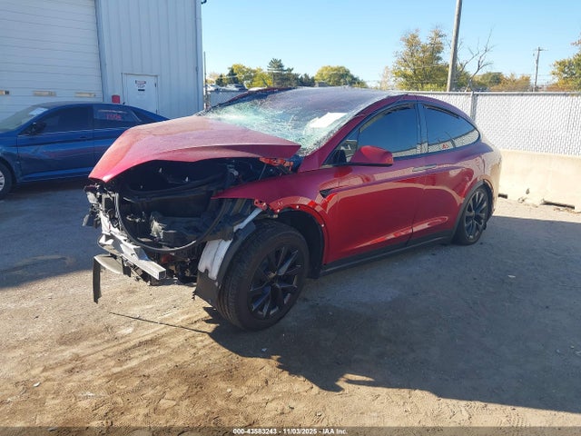 2025 TESLA MODEL X 7SAXCBE53SF464400 Photo 1