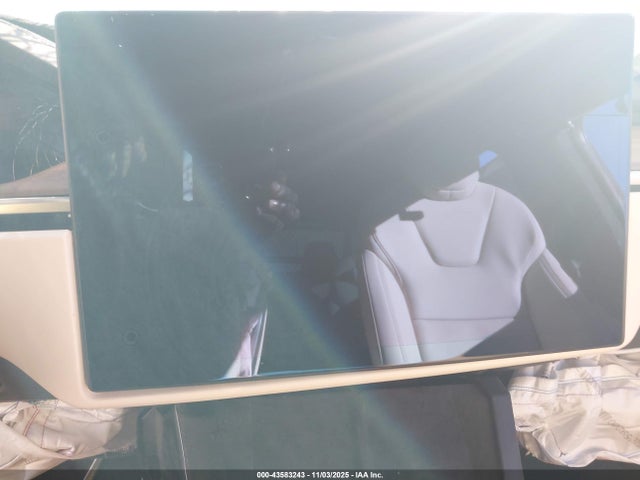 2025 TESLA MODEL X 7SAXCBE53SF464400 Photo 6